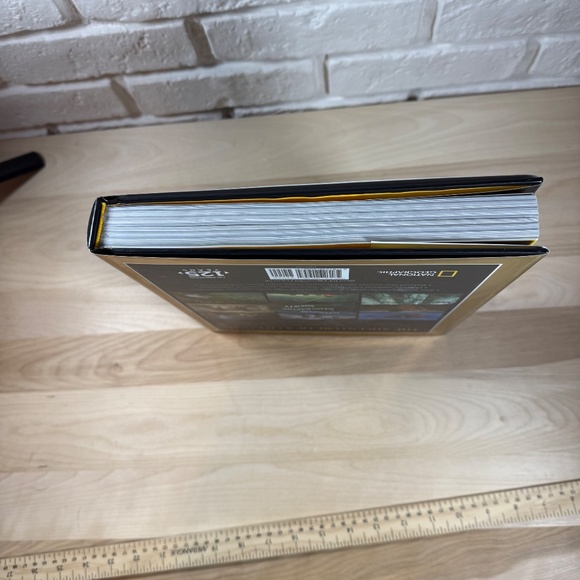 NATIONAL GEOGRAPHIC 125 Years with Bonus "Great Migration" Poster EUC - Picture 13 of 16